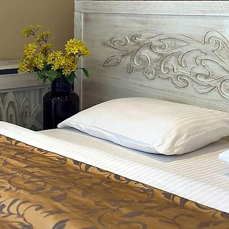 Elegance Otel *